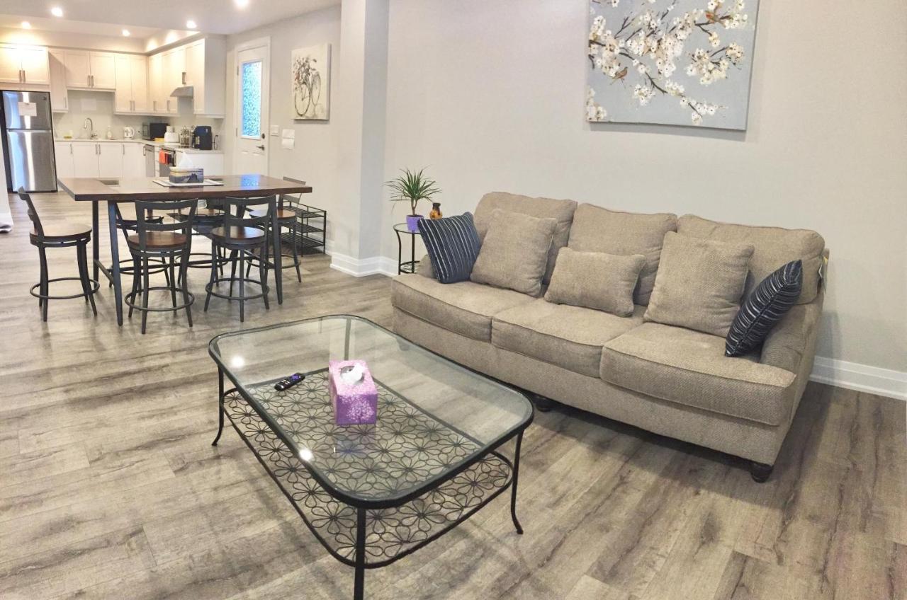 Charming, Comfortable Bsmt Apartment In Pickering Exterior foto