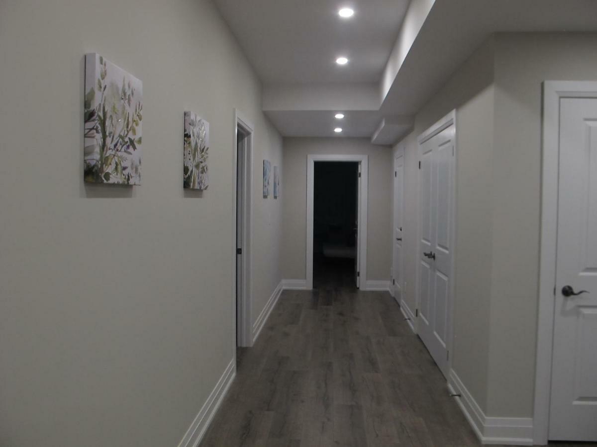 Charming, Comfortable Bsmt Apartment In Pickering Exterior foto